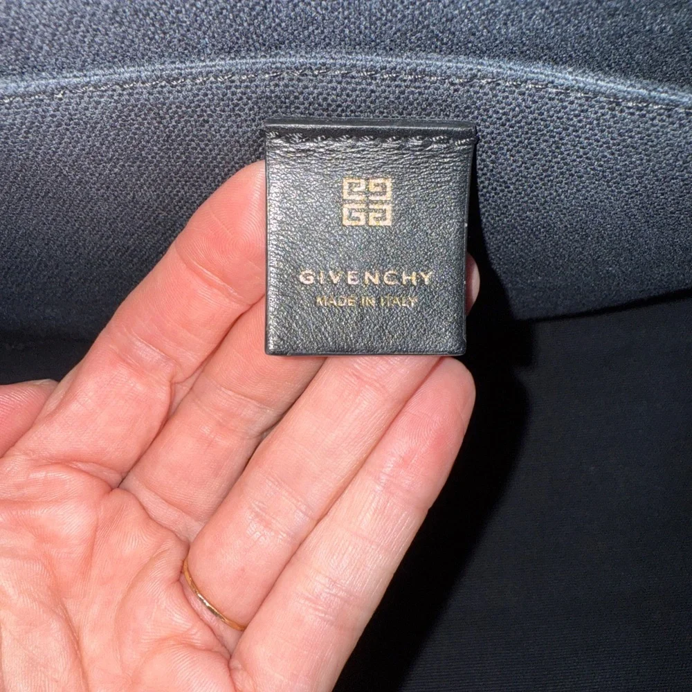 Givenchy Black G-Tote w/ Chain - Picture 8 of 11